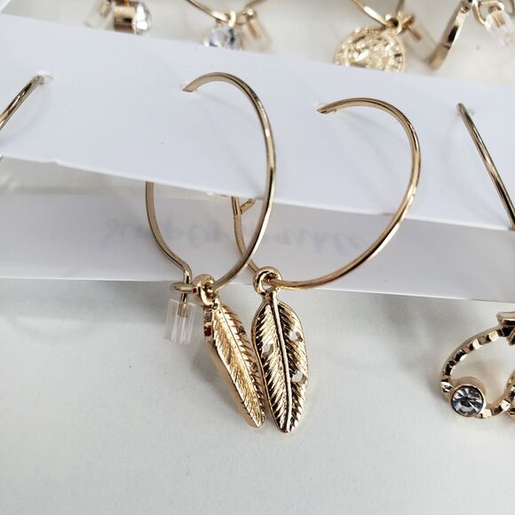 NEW Adorable Simply Southern Earrings (one missing) - Picture 5 of 6